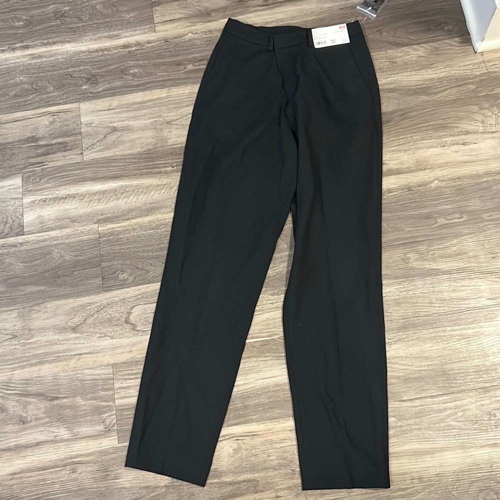 UNIQLO smart ankle pants size S
